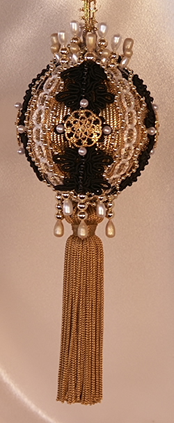 Gold and Black gorgeous Victorian Christmas Tree ornament